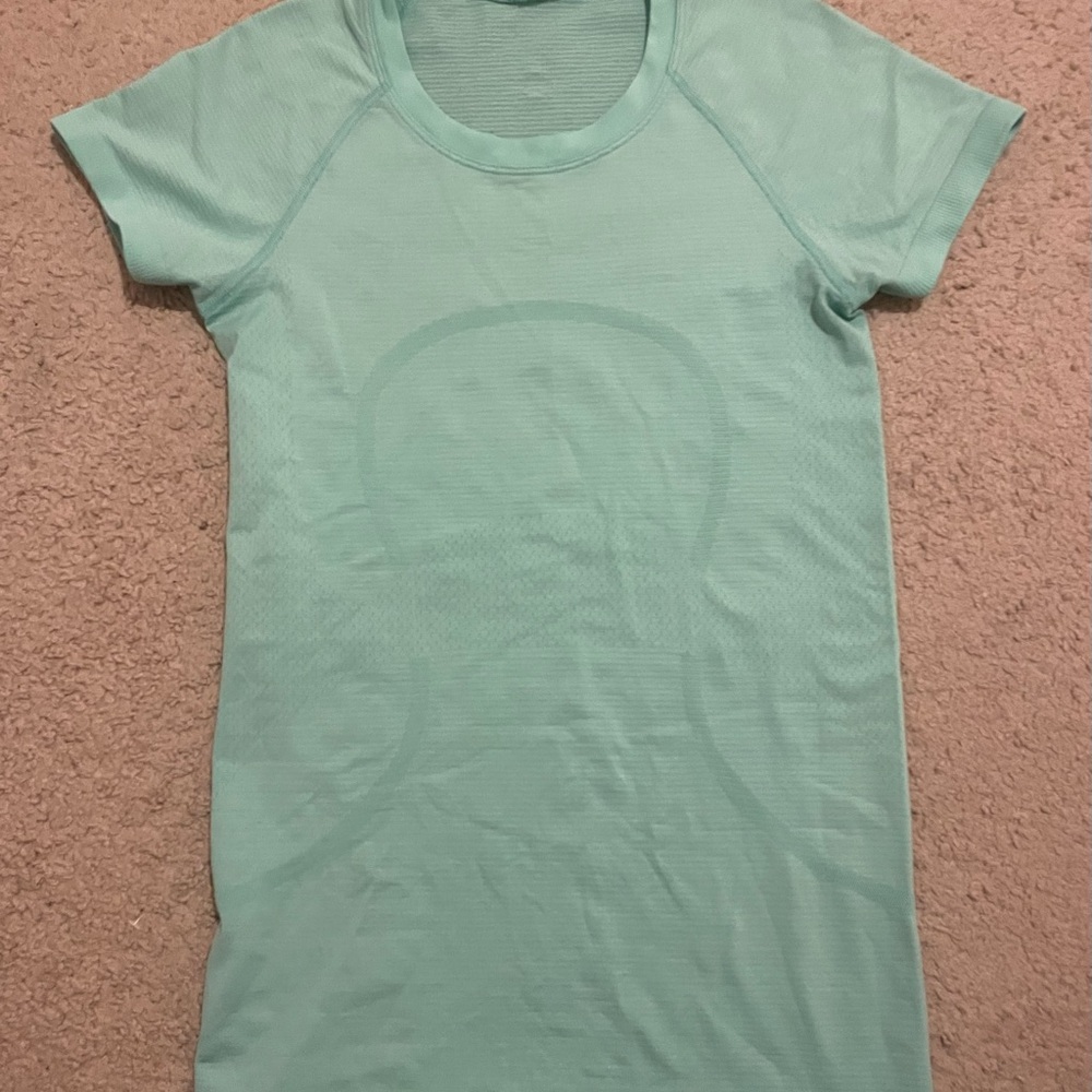 Lululemon Swiftly Tech